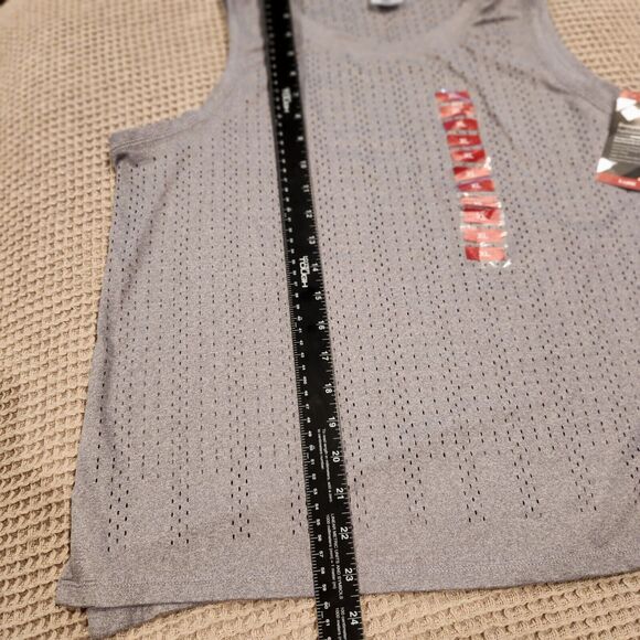 Ladies XL Everyday Curved Hem Perforated Active Tank Gray Fitness Workout - Picture 4 of 5